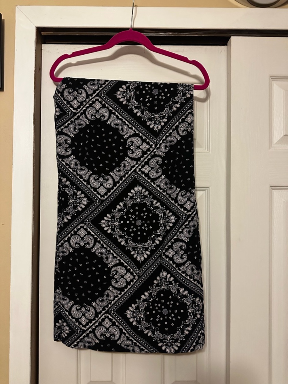 Black & White Bandana Print Wide Leg Pants